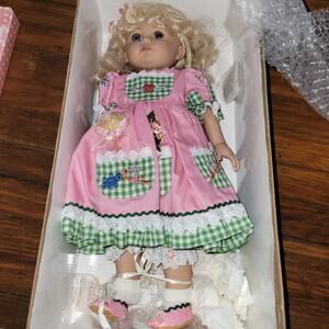 VTG Effanbee‎ "Miss Penny Pretty Pockets" Doll With Box